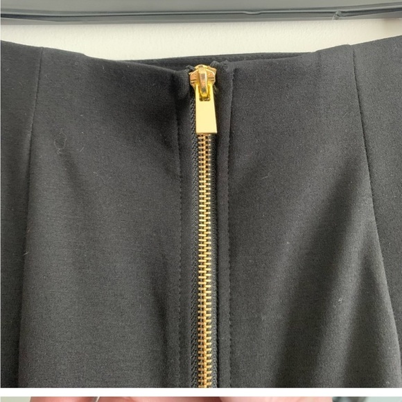 Philosophy Elegant Black Pencil Skirt - Picture 4 of 4